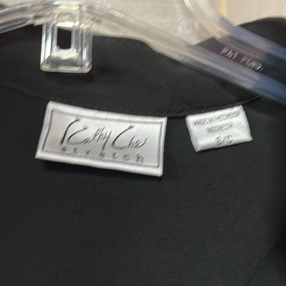 Kathy Che Black Stretch Button Down Top Sz S - Picture 3 of 5